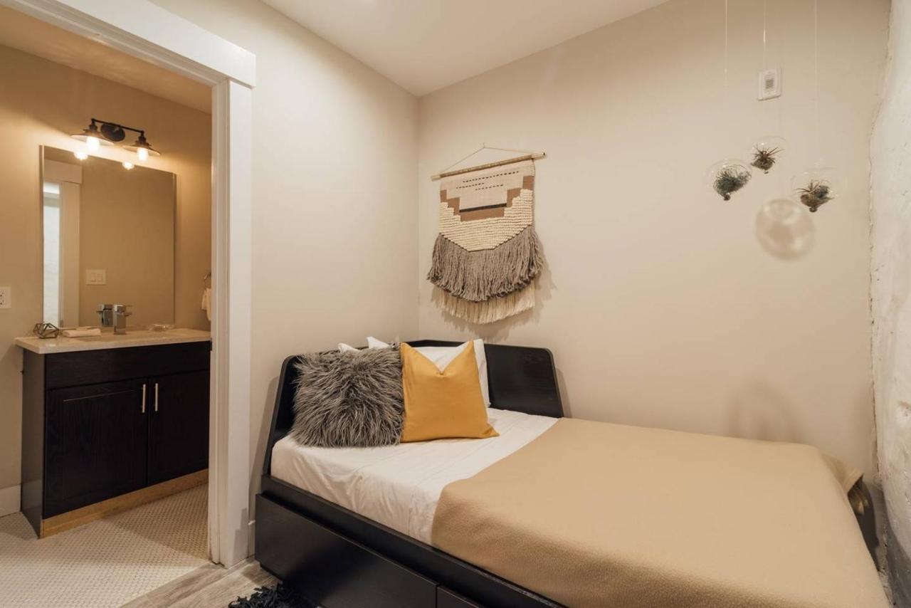 Renovated & Modern Home In Downtown Philly ฟิลาเดลเฟีย ภายนอก รูปภาพ