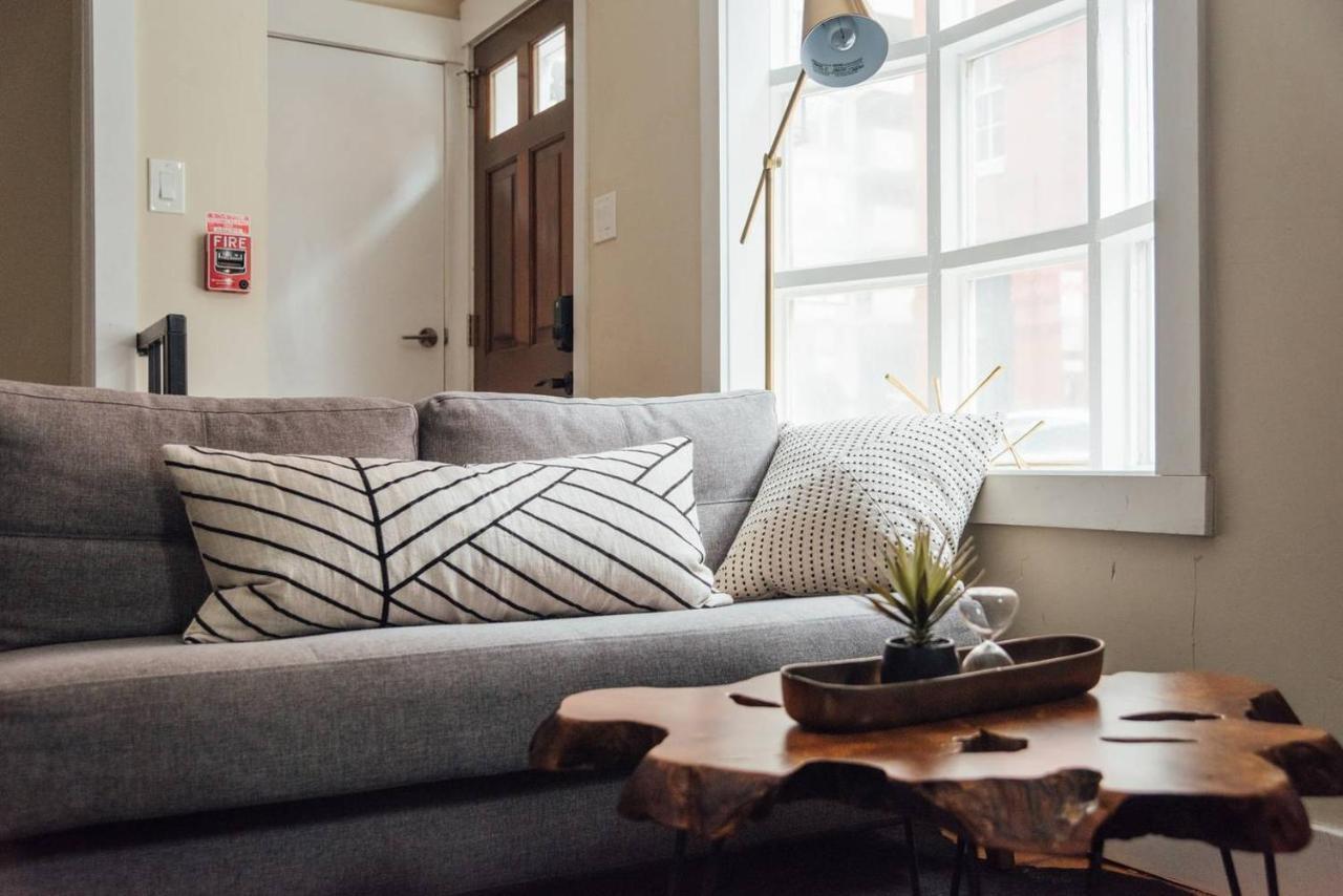 Renovated & Modern Home In Downtown Philly ฟิลาเดลเฟีย ภายนอก รูปภาพ