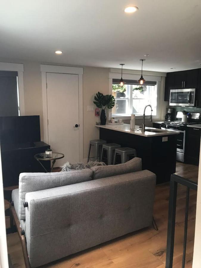 Renovated & Modern Home In Downtown Philly ฟิลาเดลเฟีย ภายนอก รูปภาพ