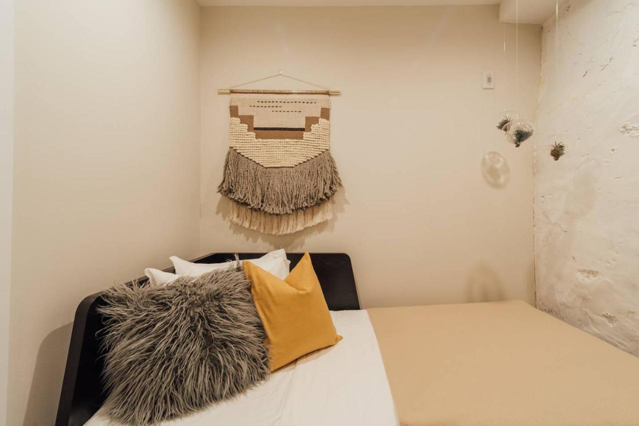 Renovated & Modern Home In Downtown Philly ฟิลาเดลเฟีย ภายนอก รูปภาพ