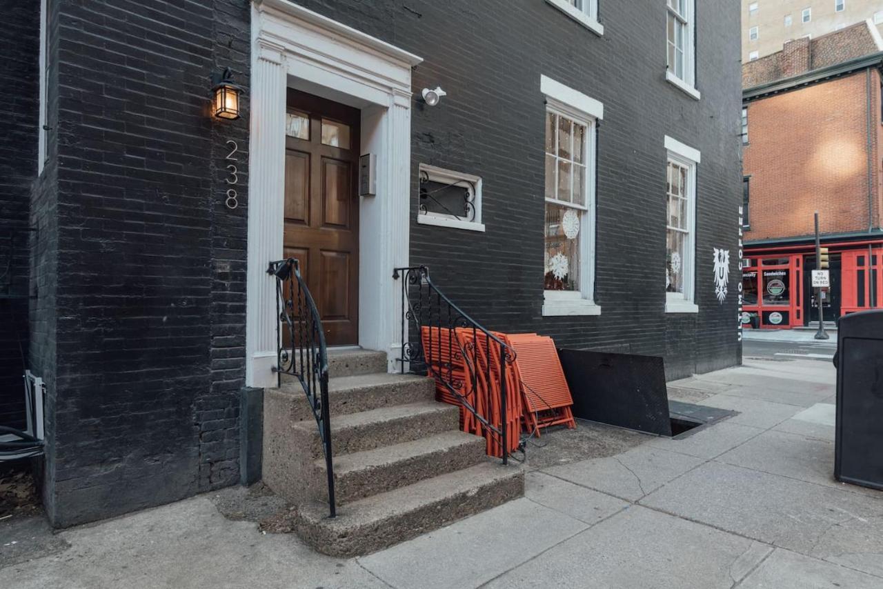 Renovated & Modern Home In Downtown Philly ฟิลาเดลเฟีย ภายนอก รูปภาพ